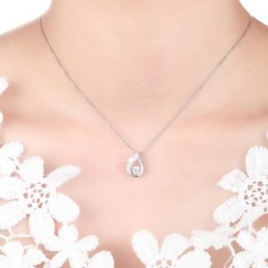 Fashion Sterling Silver Beating Heart Micro Inlaid Necklace