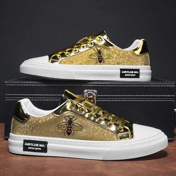 Luxury Gold Sneakers Men Fashion Skulls Casual Skateboard Shoes Men Designer