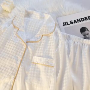 2022 New Couple Pajamas Long Sleeve Ice Silk Thousand Bird Pattern Genuine Silk Summer Pajamas For Men Women