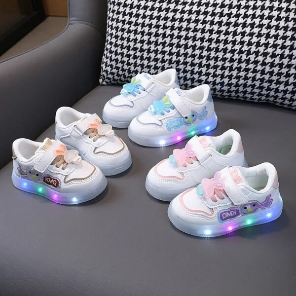 New Autumn Child Sneakers Lights Comfort Girl Shoes Cartoon Versatile Girl Sneaker Trendy Classic Casual Shoe Daily Board Shoes