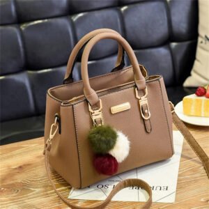 1PC Black Women Handbag Large Capacity PU Leather Lady Shoulder Bag Messenger Bag With Hairball Travel Bag Fashion High Quality