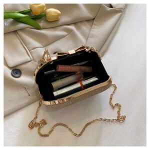 Fashion Chain Shoulder Crossbody Bag Lady Purse Evening Clutch Bag Women Bag Shiny Handbag Heart Shape Metal Clutches Bag