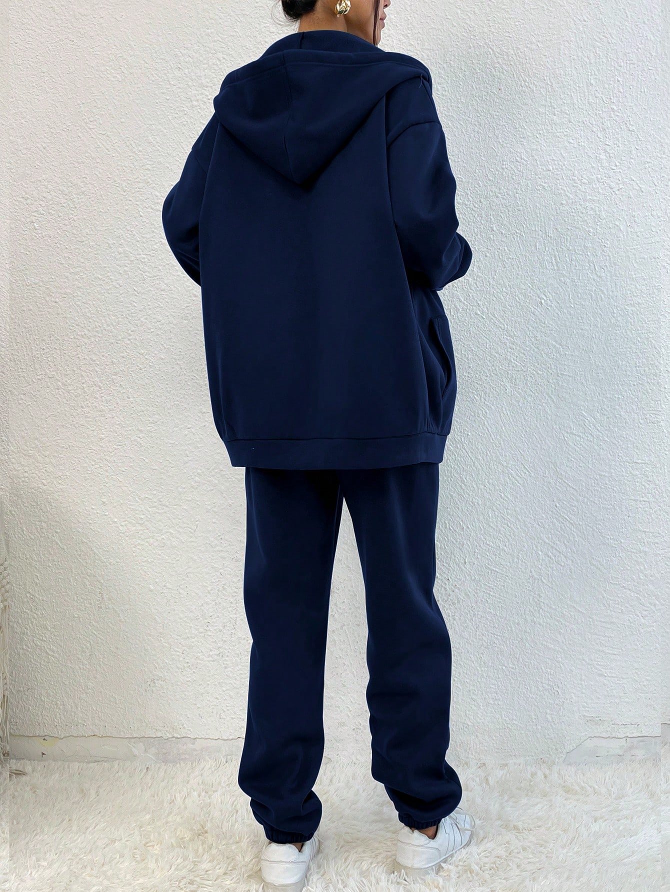 1702026086b183b46f4c9108ea9e2cdb543c5ef6d6.jpg 2