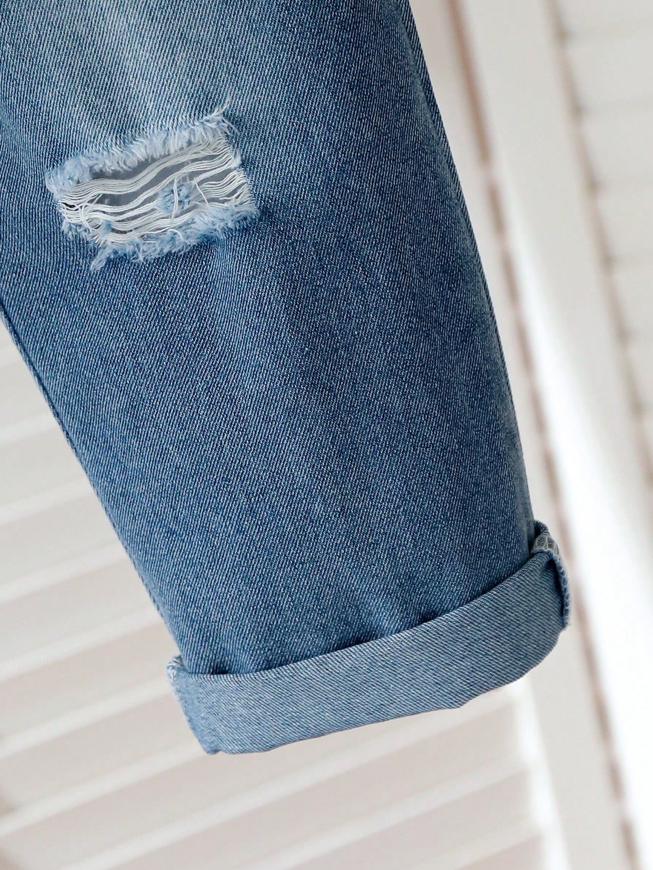 1719911108129b8b4b3b0f77a2eb37d942f0d7d478.jpg 7