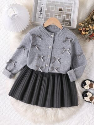 2pcs/Set Tween Girl Winter Outfit, Elegant Bow Decor Sweater And Knitted Pleated Skirt Set