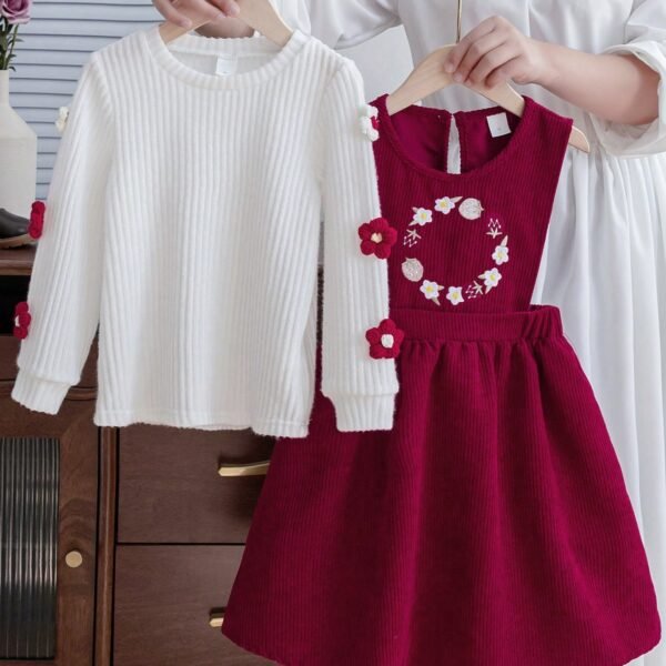 SHEIN Vintaside Kids 2pcs/Set Young Girls Floral Decor Round Neck Long Sleeve Top And Overall Dress, Cute Autumn/Winter Outfit