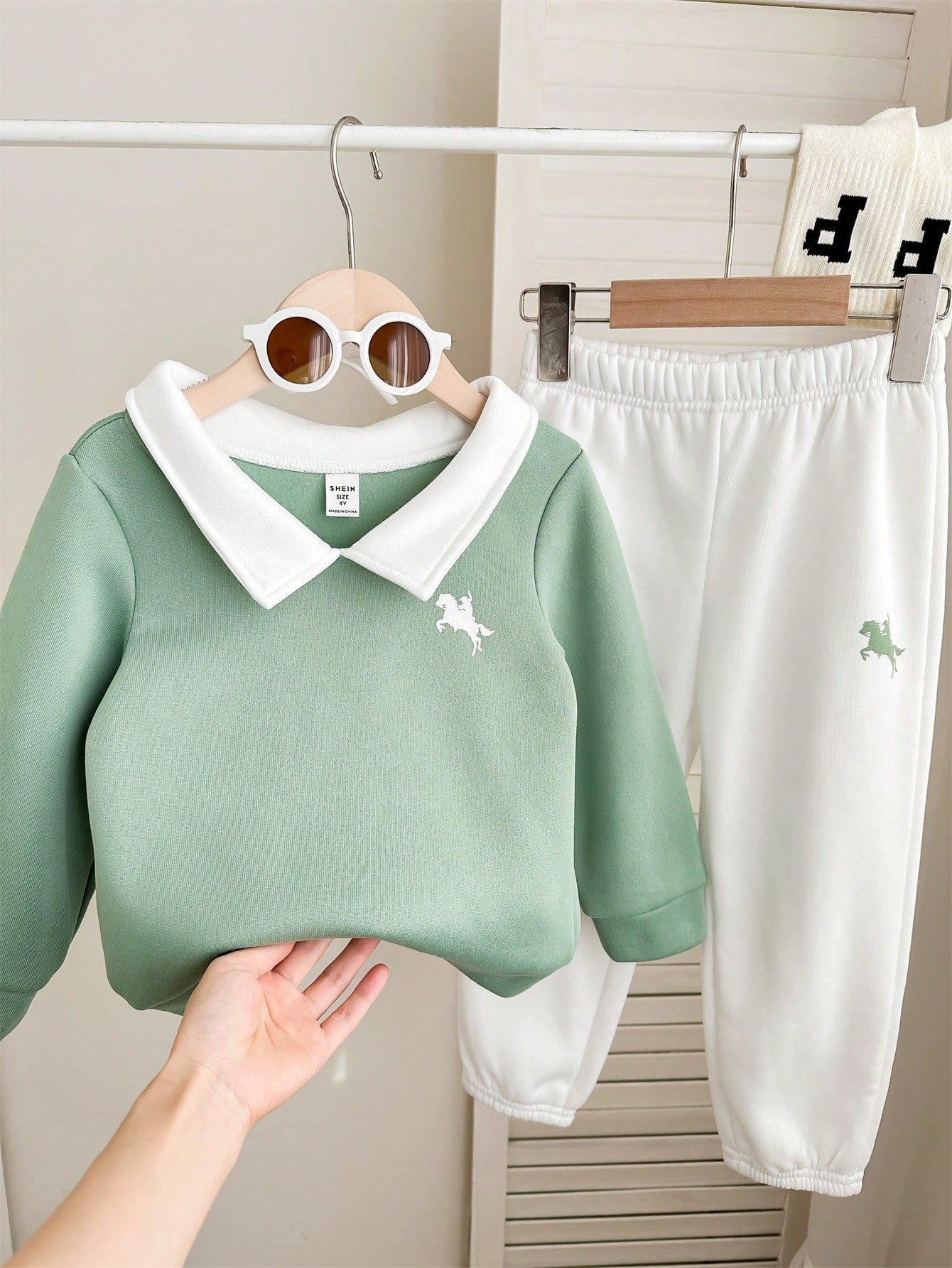 1735624422c900e7bf0c70117e3b257fea401dfd03_thumbnail_undefined.jpg 10