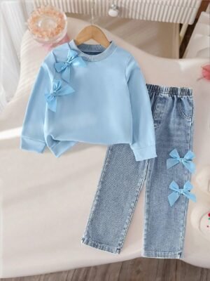SHEIN Girls Cute Casual Fashion Round Neck Drop Shoulder Long Sleeve Loose Solid Bow Sweatshirt & Elastic Waist Straight Leg Denim Pants Set, Autumn